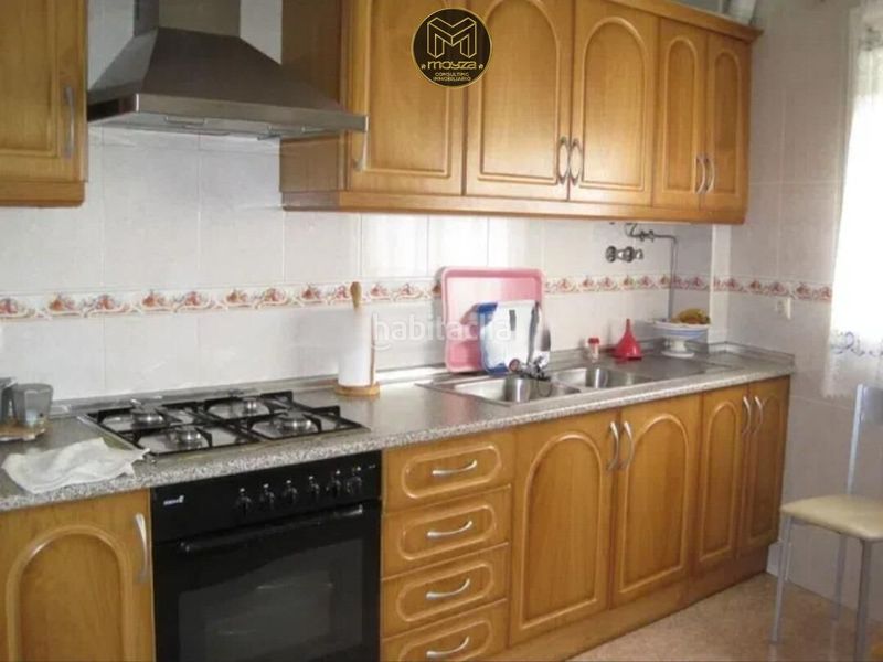 Foto 726b5438-3c3c-4496-8fc7-e442dbdaf26f. Pis a Baena