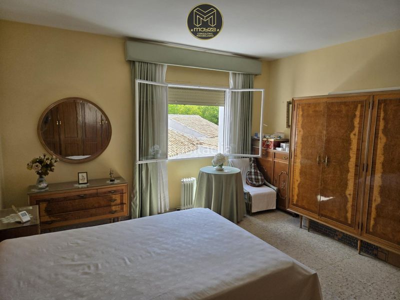 Foto 7271d9c3-d652-4b81-95ab-ec75425a8e98. Pis a Baena