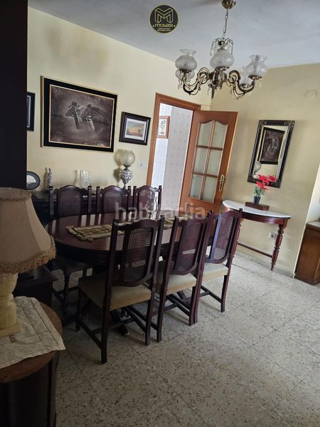 Foto d15f2bc8-03e2-43da-a30d-76c6e02ed8d3. Pis a Baena