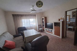 Casa en Ctra. Circunvalación - La Magdalena. Casa en venta en ctra. córdoba, 5 dormitorios.