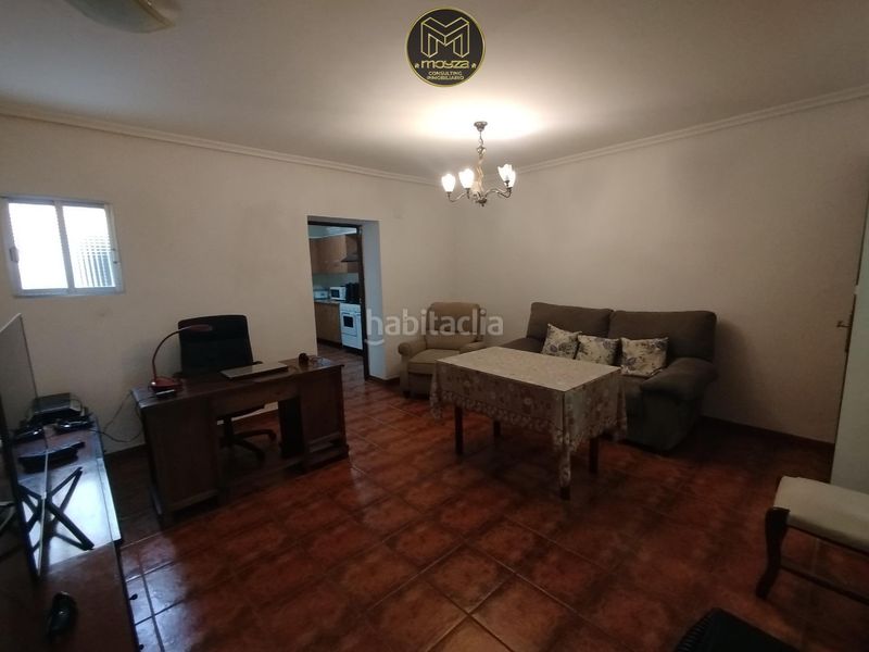 Foto 59c31cef-25fa-42a2-8d95-4acce4a8fe09. Casa amb calefacció a Santa Isabel Jaén