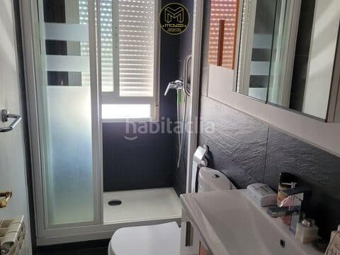 Foto da50e1da-72fe-48e5-ad77-2e1cae268399. Pis a Renfe - Bulevar 1ª y 2ª Fase Jaén