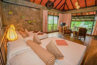 Haus in Tamaraceite. Bungalow en venta en centro, 10 dormitorios.