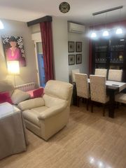 Appartamento in Martos. Piso en venta en martos, 3 dormitorios.