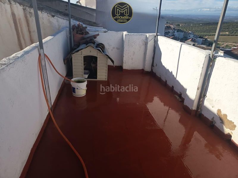 Foto 05ec6997-fedb-485e-89d6-78c1ec51ad22. Casa amb calefacció a Martos