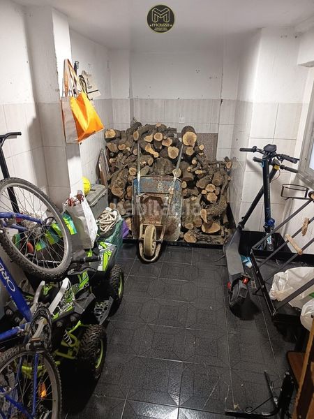 Foto a218d5b2-5b25-4aa4-9a48-f6efd5d01426. Casa amb calefacció a Martos