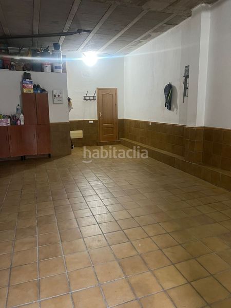 Foto acba2b3b-fde3-4575-b070-e8c2a4d887de. Casa amb calefacció aparcament a Martos