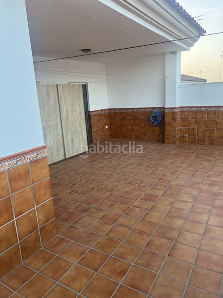 Foto d23ec55e-efd7-4420-8a19-4ccebf88660c. Casa amb calefacció aparcament a Martos