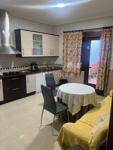 Foto daa59af3-373d-46d3-ab43-0ace89a133a2. Casa amb calefacció aparcament a Martos