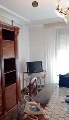 Affitto Appartamento in Peñamefecit - Avda Barcelona. Habitación en alquiler en gran eje, 4 dormitorios.