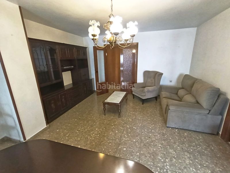 Foto 5f8f9872-e53c-4157-b4a9-81d067ffbe28. Pis amb calefacció aparcament a Belén - San Roque Jaén