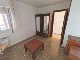 Pis a Belén - San Roque. Piso en venta en avda. madrid, 4 dormitorios.