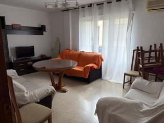 Location Appartement à Puente Jontoya - Puente de la Sierra - El Arroyo. Piso en alquiler en avda. madrid, 4 dormitorios.