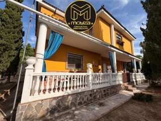 Chalet in Puente Jontoya - Puente de la Sierra - El Arroyo. Chalet en venta en afueras de jaén  puente jontoya, 4 dormitorio