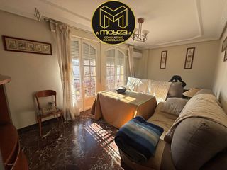 Rent Flat in San Bartolomé - Millán de Priego. Piso en alquiler en centro, 2 dormitorios.