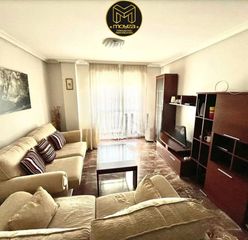 Flat in Belén - San Roque. Piso en venta en ejido belén, 2 dormitorios.