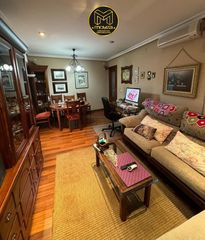 Haus in Centro ciudad. Casa en venta en linares, 4 dormitorios.