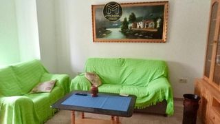 Appartement à Ctra. Circunvalación - La Magdalena. Piso en venta en centro, 3 dormitorios.