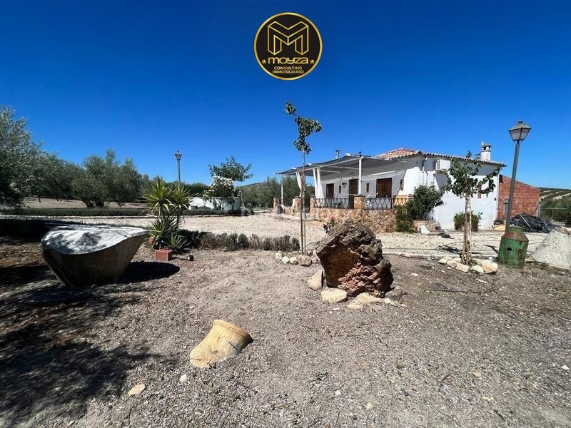 Foto 7637339f-a655-4184-abc0-aa68bb8466fa. Casa a Martos