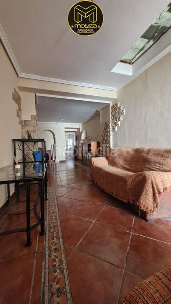 Foto b13b8aa9-0f6a-427c-8594-bc85b5445508. Casa a Mancha Real