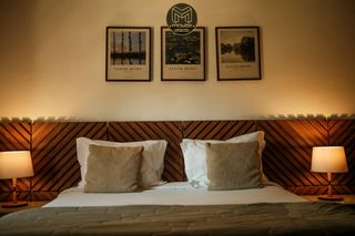 Edifici a Villafranca del Bierzo. Hotel en venta en león, 50 dormitorios.