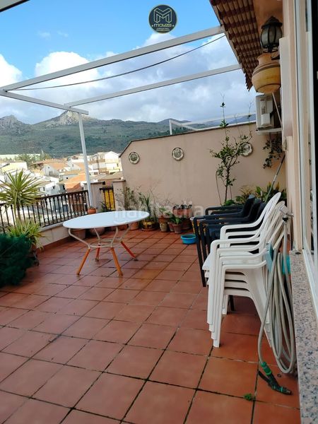 Foto 4ae3183f-5c79-4c9a-bbf1-50e5fd371349. Pis a Villares (Los)