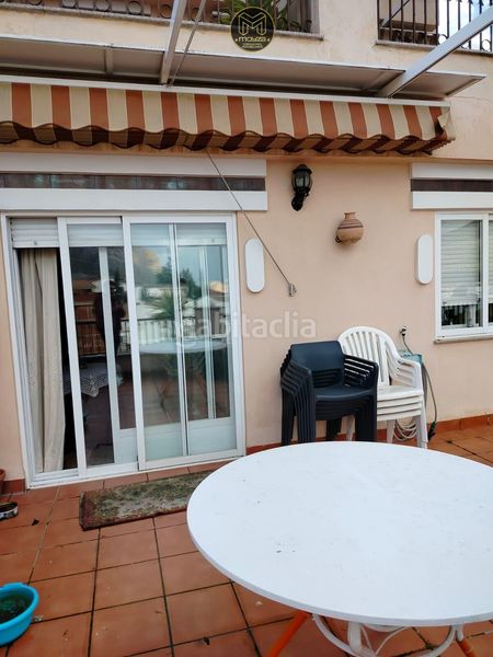 Foto f7397167-0a19-48f2-bab8-6db847afbe5c. Pis a Villares (Los)
