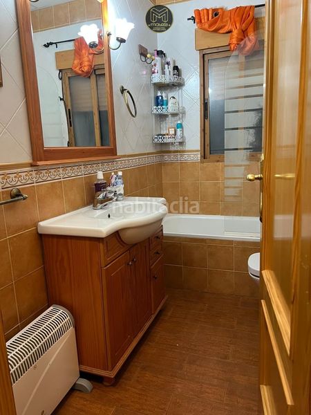 Foto 5af69a66-f40f-4508-beb3-4c31d4f740c7. Casa a Ctra. Circunvalación - La Magdalena Jaén
