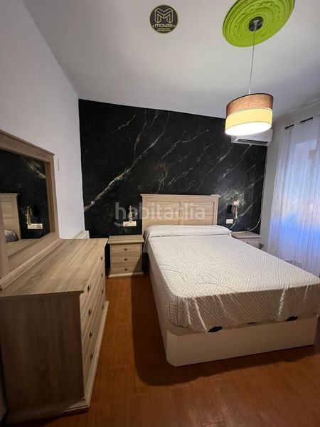 Foto 6e6c327b-6392-463d-be73-d06221619996. Casa a Ctra. Circunvalación - La Magdalena Jaén