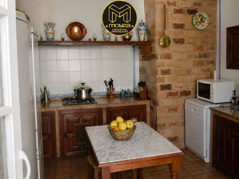 Foto 90b0f4c2-5c54-4b3a-a2df-e9a13a0b7010. Casa amb calefacció aparcament a Baena