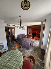 Lloguer Dúplex a Peñamefecit - Avda Barcelona. Duplex en alquiler en renfe, 4 dormitorios.