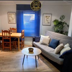 Rent Flat in San Bartolomé - Millán de Priego. Piso en alquiler en centro, 1 dormitorio.