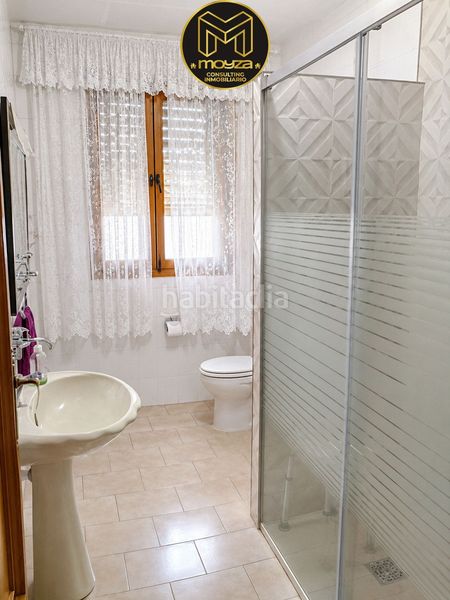Foto 884f906c-5069-4b6e-9a00-98c60e40c621. Casa amb aparcament a Noalejo