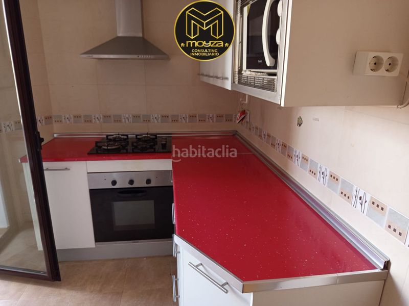 Foto c03789cb-ef89-4649-841f-e1156a00ba1b. Pis amb aparcament a Mancha Real