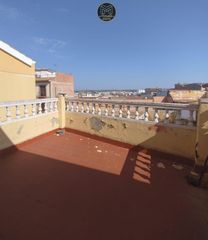 Casa a Zona Hospital. Casa en venta en linares, 4 dormitorios.