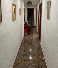 Maison à Belén - San Roque. Casa en venta en jaén, 5 dormitorios.