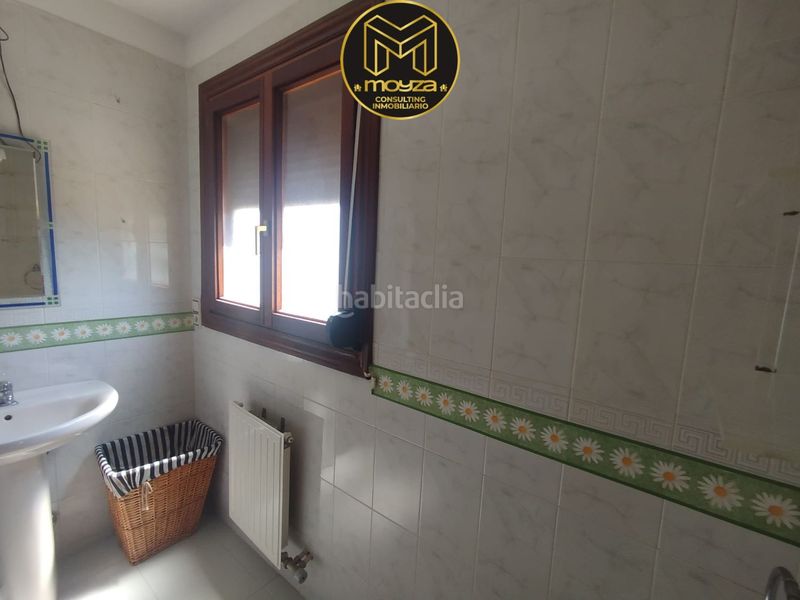Foto 61ae339e-b1bb-4767-acfe-73a9750d2a07. Casa amb calefacció aparcament a Jabalcuz Jaén