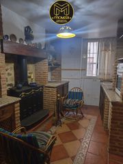 Maison à San Felipe - El Almendral - La Merced. Casa en venta en catedral, 4 dormitorios.