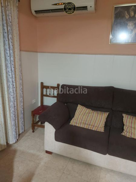 Foto a5de8cd2-4f9f-4044-9cf5-8c7a11fa93b7. Casa a Torredelcampo