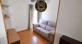 Rent Flat in San Bartolomé - Millán de Priego. Piso en alquiler en hospital general, 2 dormitorios.
