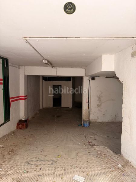 Foto bd8ae20e-cd1f-4009-a117-6be21dd470c4. Aparcament cotxe a Hospital Jaén