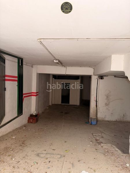 Foto e88190c6-8533-49d2-9d04-9ff2d40c7715. Aparcament cotxe a Hospital Jaén
