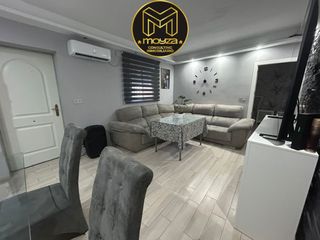 Casa a Ctra. Circunvalación - La Magdalena. Casa en venta en tomillo, 3 dormitorios.