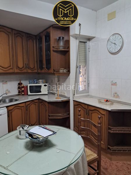 Foto 129ef321-909a-44fc-bd54-f3b9b4a397bd. Casa amb calefacció a Linarejos Linares