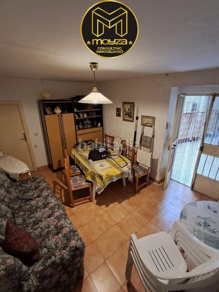 Foto 31a422f5-a5f6-4b88-bfdc-7cbfb89e3486. Casa a Centro ciudad Linares