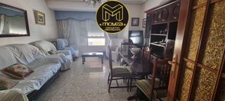 Appartement à Martos. Piso en venta en centro, 4 dormitorios.