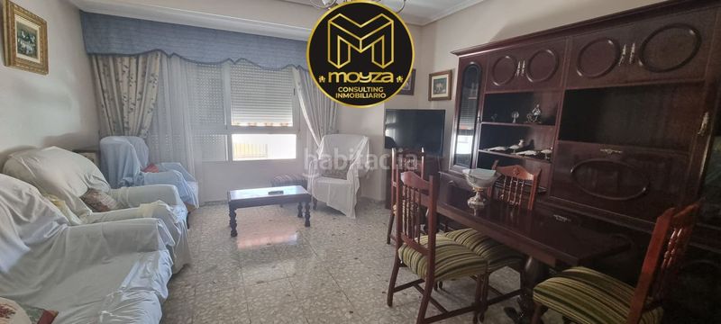 Foto df45d121-0b83-424d-8890-816b83dfa33f. Pis amb calefacció a Martos