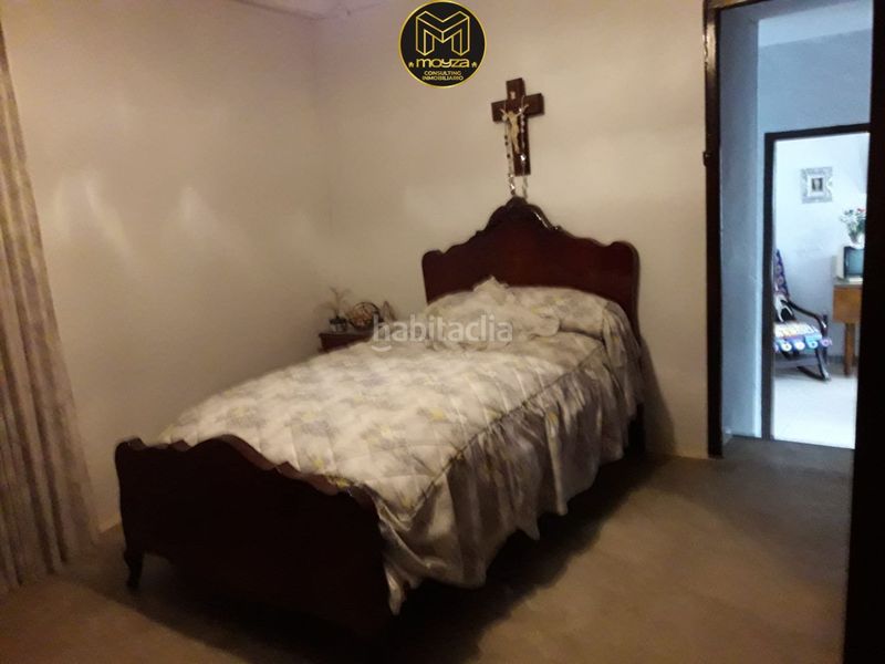 Foto 96702bae-c096-4500-8851-132677cb186a. Casa a Cambil