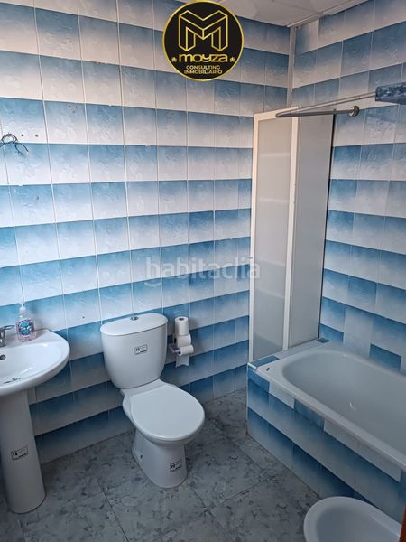 Foto 28754be2-bd99-473f-bbfd-e38e684892c8. Chalet  en venta en urb. san roque, 3 dormitorios. en Linares