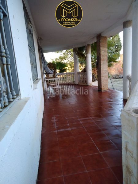 Foto 974fa106-6fa7-4aa8-a254-82fabde5d4a0. Chalet  en venta en urb. san roque, 3 dormitorios. en Linares